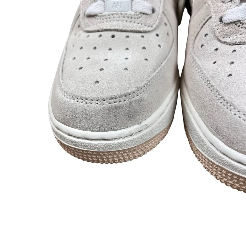 Nike Women's Air Force 1 Low '07 SE Sanddrift Gum Fleece‎ SZ 8.5